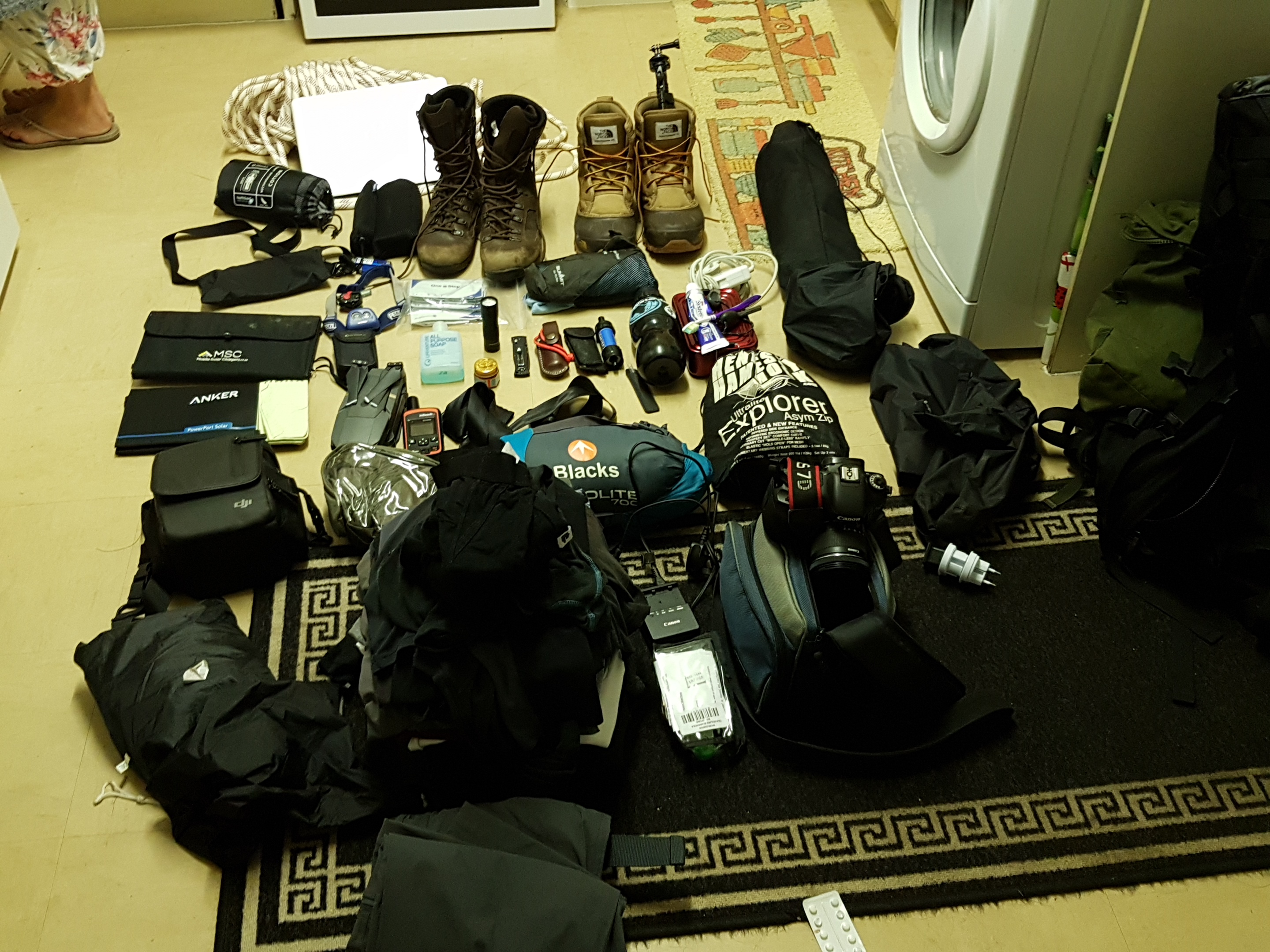 What I take on a solo expedition. - Blog - Merchant Traveller